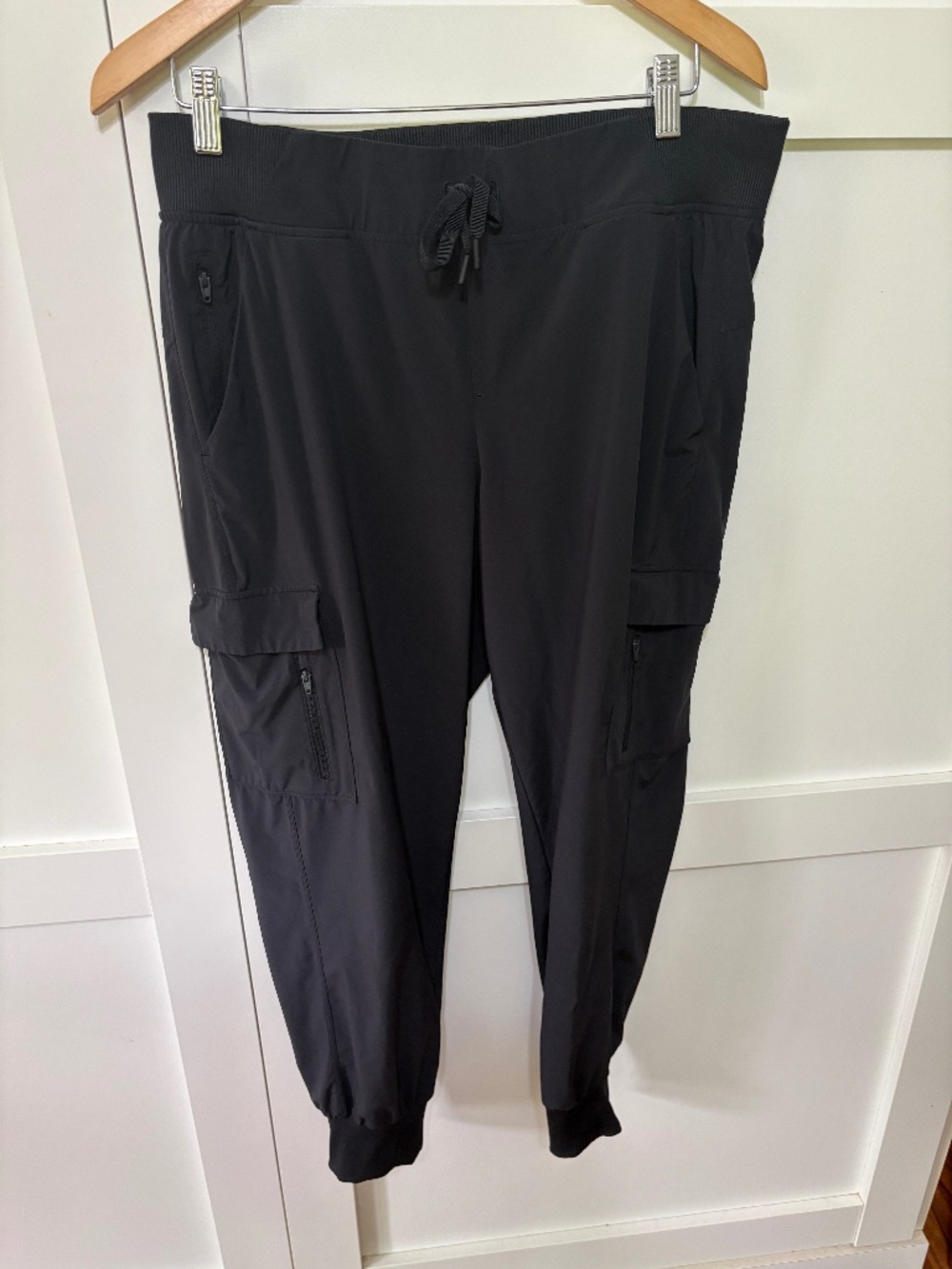 All in Motion (Target) cargo joggers - black, size large